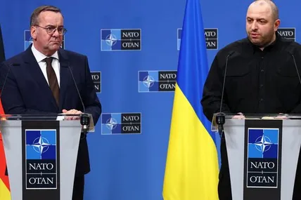 Міністр оборони Німеччини Борис Пісторіус і міністр оборони України Рустем Умеров. Фото Reuters