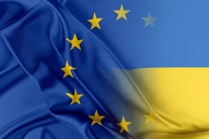 ЄС та Україна. Фото умовне