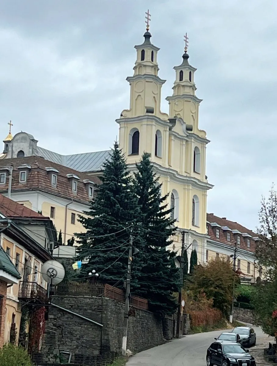 Чоловічий монастир отців василіян, заснований у XVIII столітті