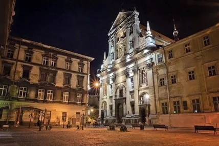 Гарнізонний храм святих апостолів Петра і Павла. Фото з мережі