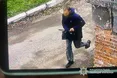 У Стебнику поліцейські оперативно затримали зловмисника за підозрою у пограбуванні відвідувачки магазину