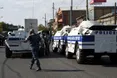 Повільно і з ганьбою: з'явилось відео, як здавались заколотники у Вірменії