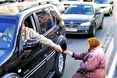 Звідки в зубожілій Україні стільки олігархів?