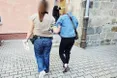 У Польщі затримали жінку, яка напала на українських дітей через їхню мову