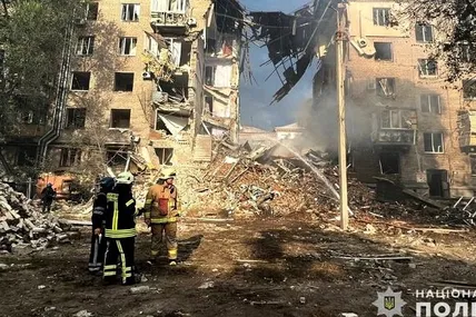 Наслідки обстрілу в Запоріжжі. Фото Нацполіції