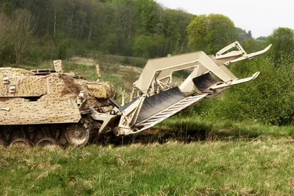 Бронемашина для розмінування Wisent 1 MC. Фото: Компанія Flensburger Fahrzeugbau Gesellschaft