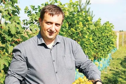Ягоди Івана Косача не поступаються південним. Фото з архіву Івана Косача