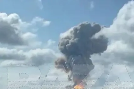 У Рязанській області рф вибух повністю знищив цех порохового заводу «Еластик». Фото: Telegram / Baza