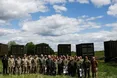 Порошенко передав 15 прально-душових комплексів у 12 підрозділів ЗСУ