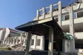 З-під завалів ліцею видно шкільні підручники, взуття, зошити…
