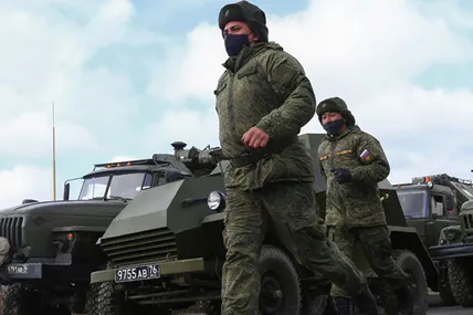 Британська розвідка: Росія надалі збільшує війська на кордоні з Україною