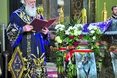 Лише раз у році, у Страсний четвер, освячується миро