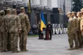 Зеленський привітав воїнів армійської авіації та вручив державні нагороди
