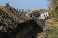 Яценюк: "Кому не подобається "Стiна", може називати проект "Європейський вал"