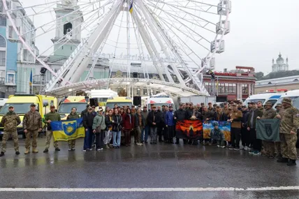 Американська організація Ukraine Focus передала бригадам ТрО два десятка «швидких» для евакуації