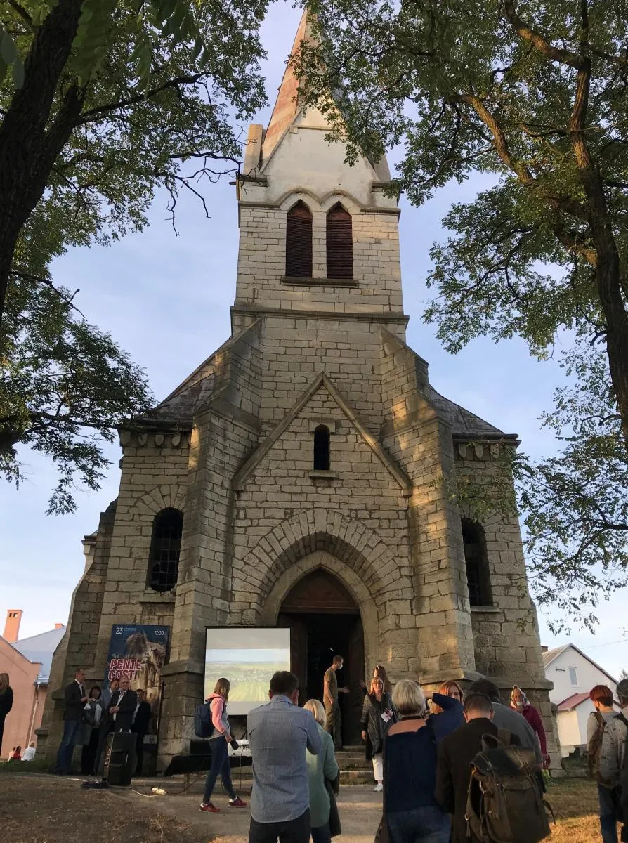 Пам’ятка архітектури – костел Матері Божої Ченстоховської у Демні. Фото автора