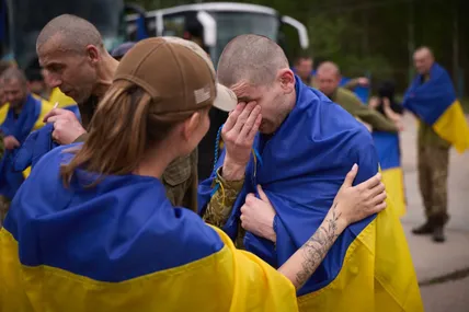 Серед 307 українських захисників, яких сьогодні визволили з полону, є пʼятеро жителів Львівщини. Фото: Володимир Зеленський