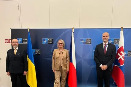 Олексій Резніков у Брюселі. Фото з його твітера