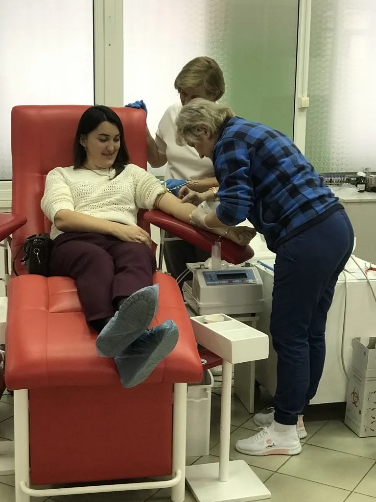 Співачка SVOYA Music здала 350 мл крові.