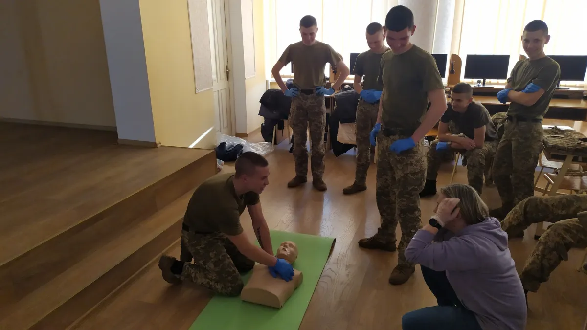Львівські ліцеїсти побували на заняттях з домедичної допомоги у Польщі та Литві.