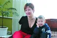 Єдина в Україні візажист… без рук