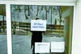 «На відміну від чиновників, ми годуємо змерзлих не обіцянками, а печивом та чаєм»