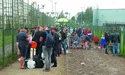 «Вчора від спеки «помирали», сьогодні під дощем мокнемо…»