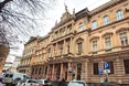 Будинок з богом торгівлі Меркурієм піде з молотка: Львівська обласна рада планує виручити від продажу щонайменше 50 млн грн