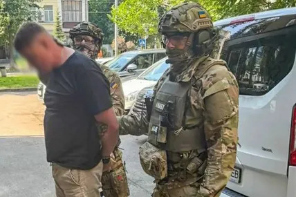 Корупція при закупівлі БпЛА та засобів РЕБ: НАБУ та САП повідомили про підозри шістьом людям. Фото: НАБУ і САП