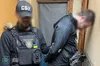 СБУ затримала двох колаборантів, які допомагали окупантам переслідувати українців на півдні