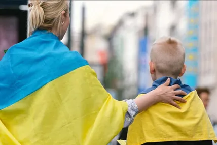 ЄС планує продовжити тимчасовий захист для українців до березня 2027 року. Фото: Антикор