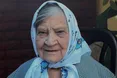 За святковим столом 100-літня ювілярка трималась, як цариця!