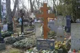 Правнуки Олександра Олеся дали згоду на перепоховання письменника в Україні