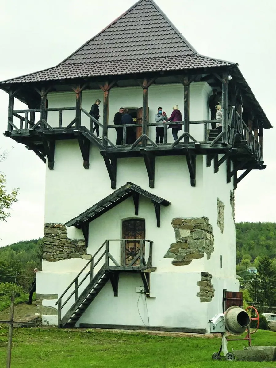 Відреставрована порохова вежа – як «сторож» прадавньої історії. Фото автора