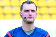 Не знаєш, арбітре, державної мови — «жовта картка»!