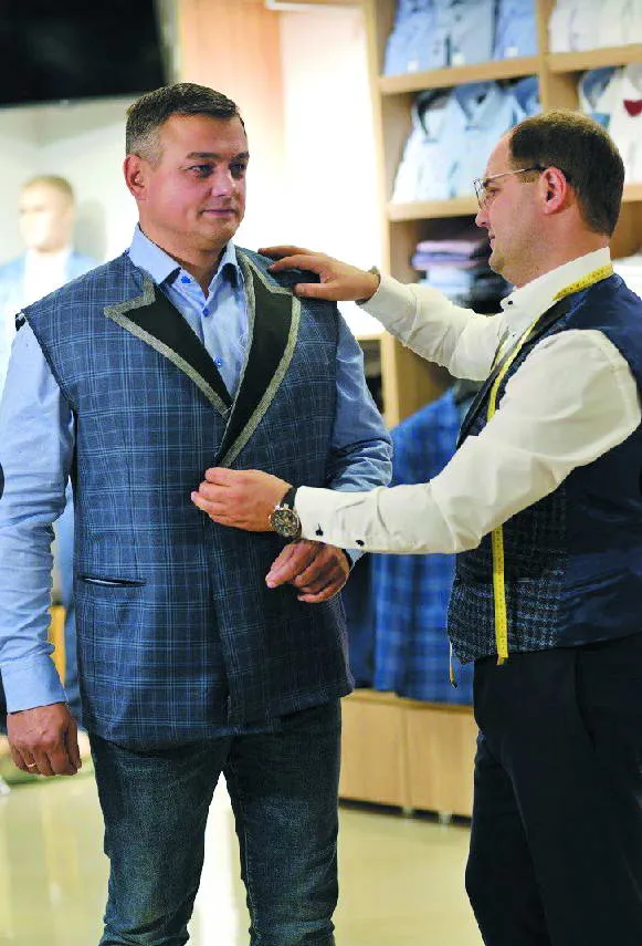 Під час примірки