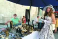 Вінтажна біжутерія, фотоапарат початку XX століття та рештки «польської умивальні»...