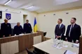 Без права на другий шанс: на Харківщині прокуратура домоглася довічного ув’язнення для вітчима, який два роки ґвалтував трьох падчерок