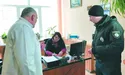 «Залиште колегу в спокої, він — головний лікар. Ну я вас прошу! Впасти перед вами на коліна?»