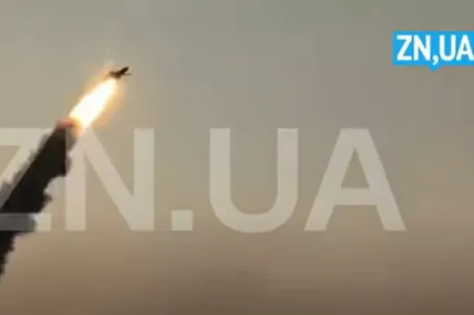 Україна почала використовувати нові крилаті ракети «Фламінго». Фото: Скриншот із відео ZN.UA