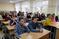 «Майже половина старшокласників користуються платіжними картками»