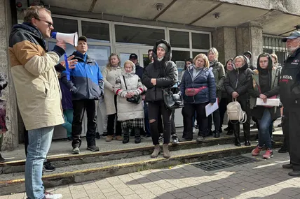 Засідання комісії з надзвичайних ситуацій провели на вулица Максимовича, 2 (біля дитсадочка № 70)