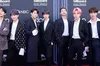 Учасника гурту BTS оштрафували за їзду на самокаті нетверезим