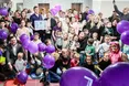 Передчасно народжені малюки у Львові зібрали рекордний пазл та встановили рекорд України
