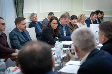 Мецгер був присутній на нараді Мінекономіки. Фото з Фейсбуку Юлії Свириденко