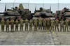 Україна отримала 49 танків від Австралії