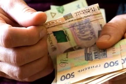 Мінімальну зарплату підвищили на 647 гривень, прожитковий мінімум&nbsp;&mdash; на 234