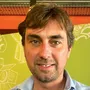 «Люди прагнуть життя. І за цим життям ідуть до театру, бо це — живе спілкування»