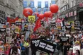 У Лондоні пройшов багатотисячний мітинг проти уряду Мей
