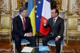 Порошенко прибув до Єлисейського палацу для зустрічі з французьким колегою Фрасуа Олландом